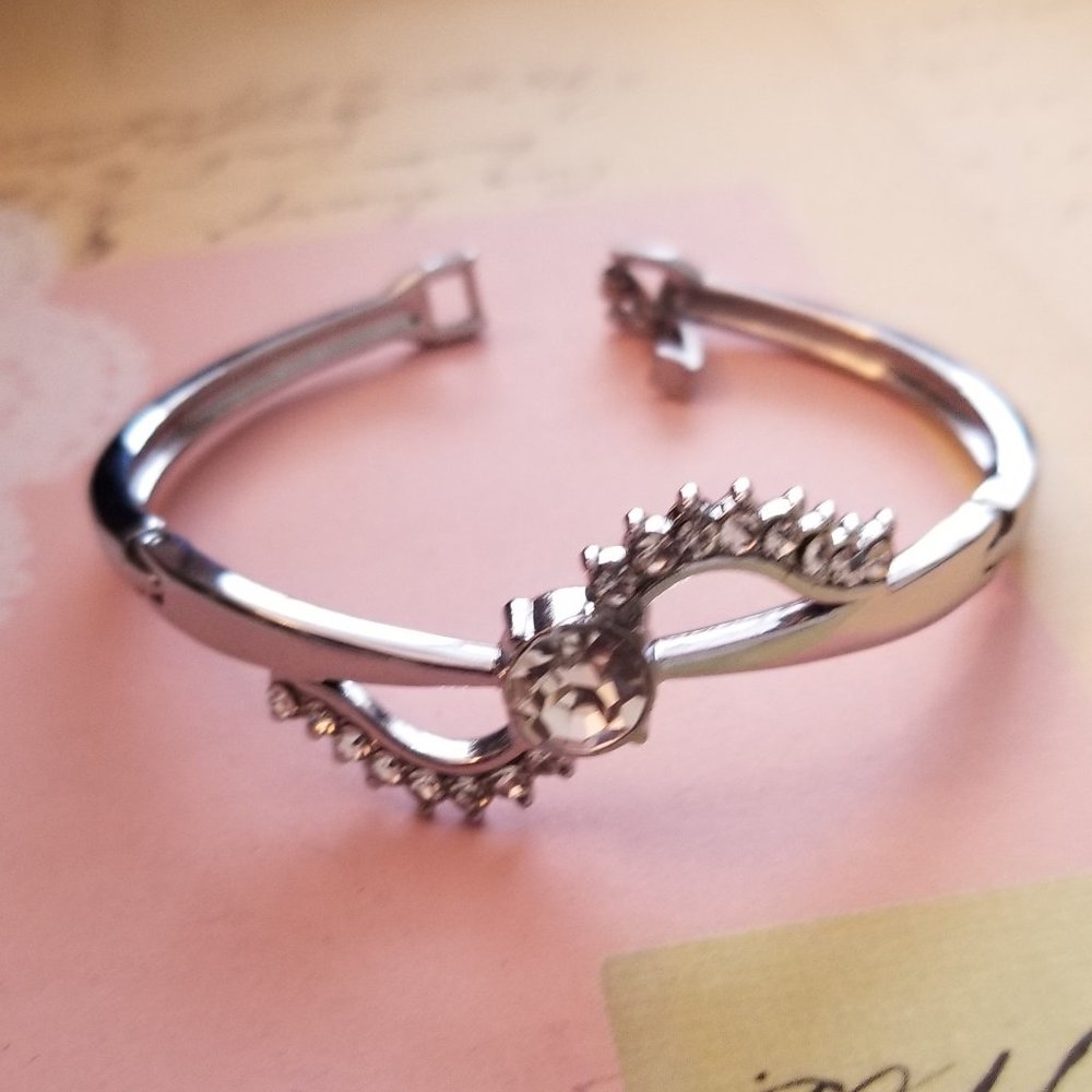 Double Hinged Rhinestone Crystal Bracelet